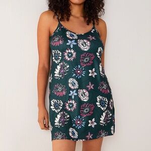 Green teal and whimsical flowers velvety lounge dress night gown NWT